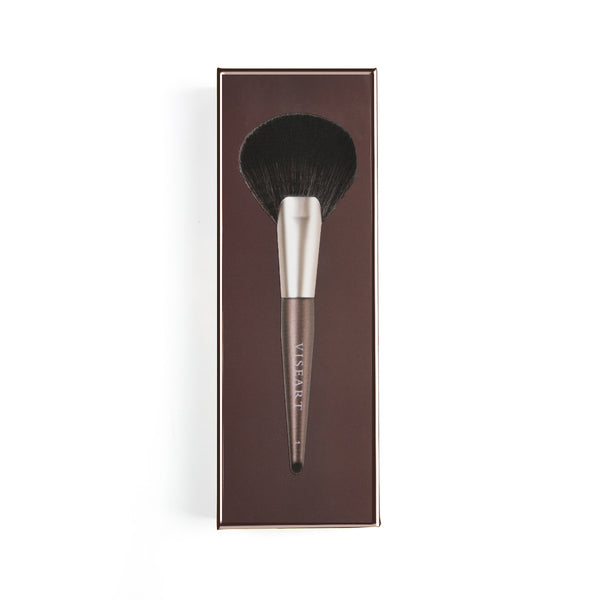 Medium Fan Powder Brush – VBR001